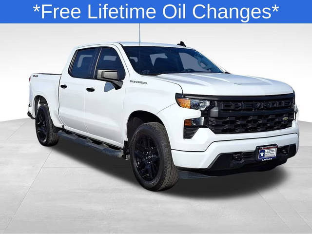 2022 Chevrolet Silverado 1500 Custom 4WD photo
