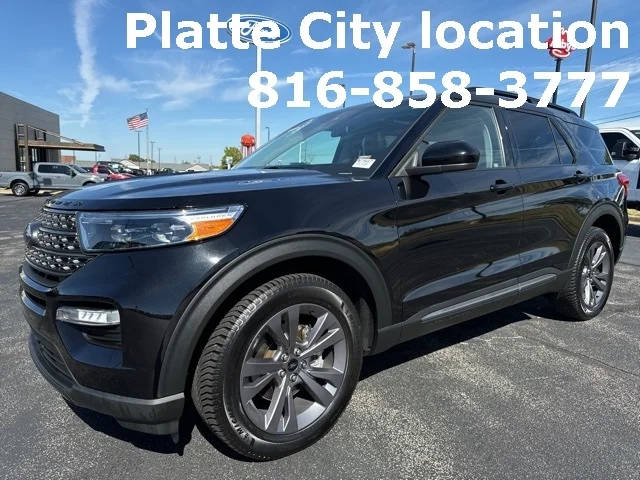 2022 Ford Explorer XLT 4WD photo