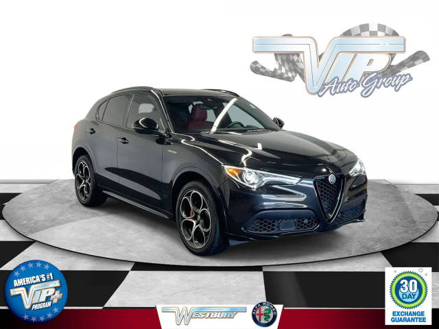 2023 Alfa Romeo Stelvio Veloce AWD photo