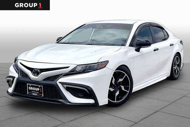 2023 Toyota Camry SE Nightshade FWD photo