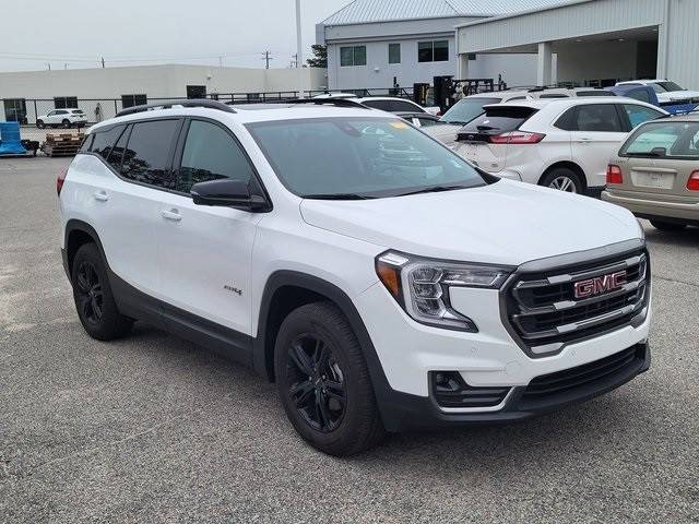 2022 GMC Terrain AT4 AWD photo