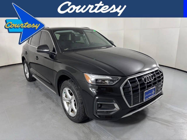 2023 Audi Q5 Premium AWD photo