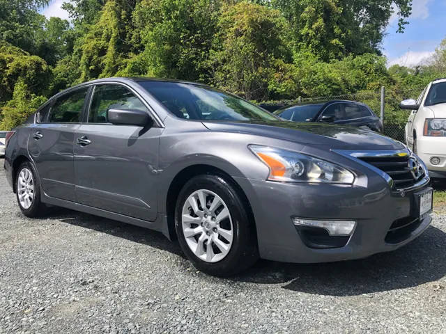 2015 Nissan Altima 2.5 S FWD photo