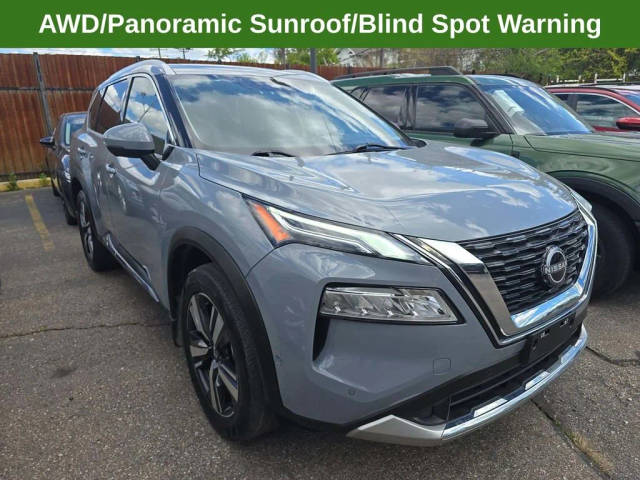2023 Nissan Rogue Platinum AWD photo