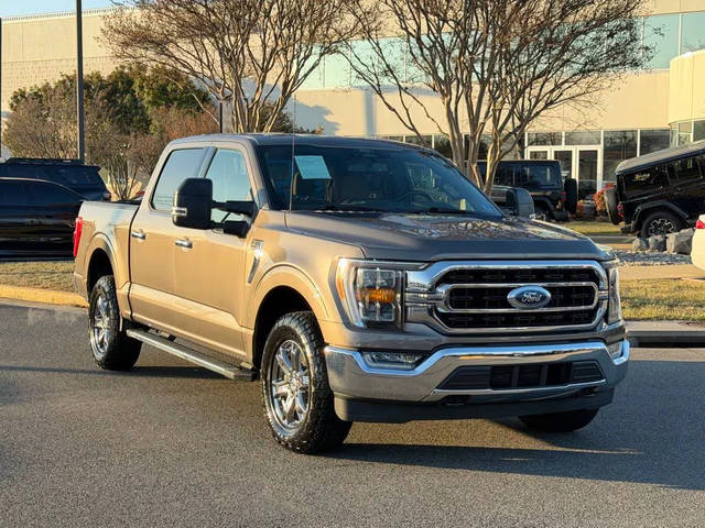 2022 Ford F-150 XLT 4WD photo