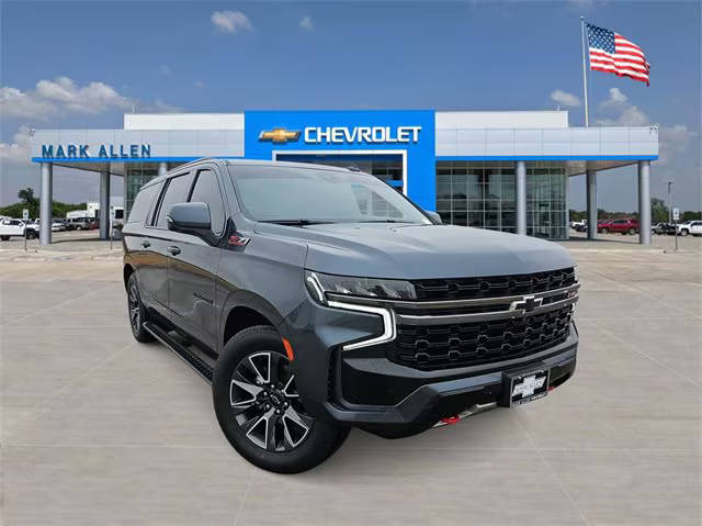 2021 Chevrolet Suburban Z71 4WD photo