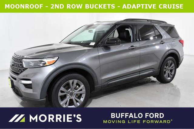 2022 Ford Explorer XLT 4WD photo