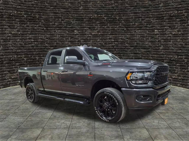 2022 Ram 2500 Big Horn 4WD photo