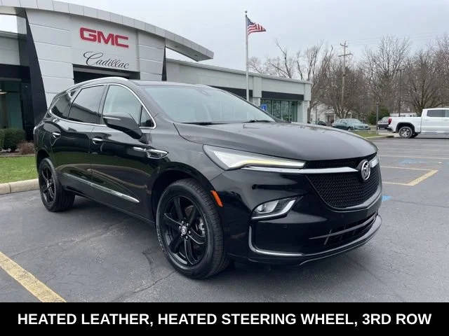 2023 Buick Enclave Essence AWD photo