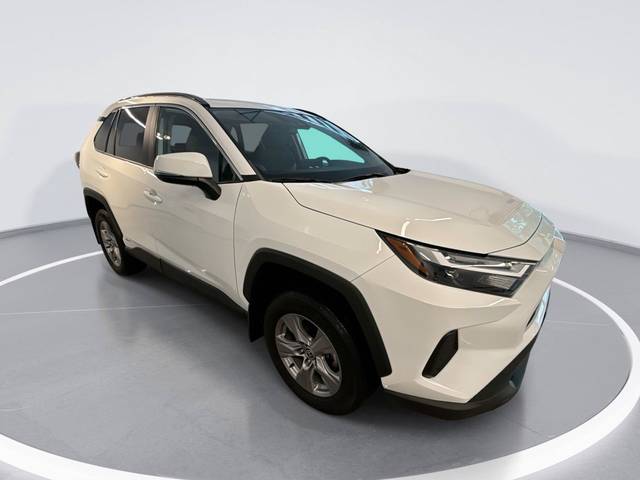 2022 Toyota RAV4 Hybrid XLE AWD photo