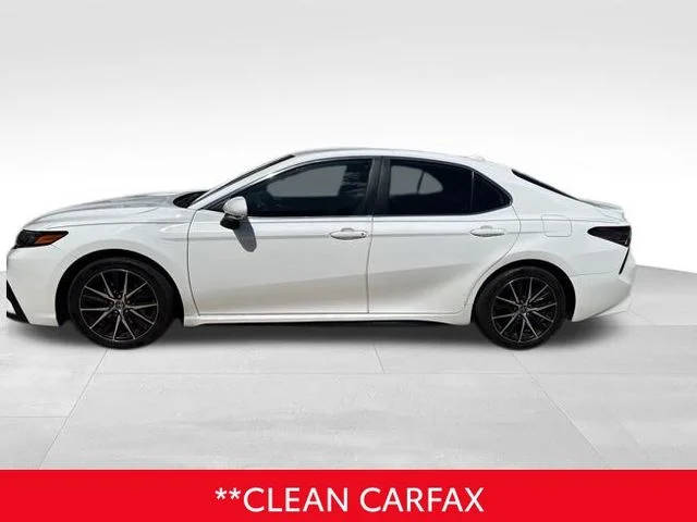 2023 Toyota Camry SE FWD photo