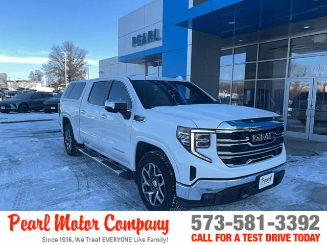 2022 GMC Sierra 1500 SLT 4WD photo