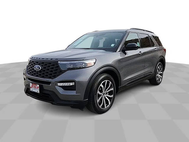 2022 Ford Explorer ST-Line RWD photo