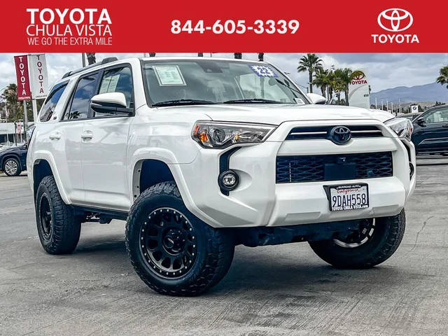 2022 Toyota 4Runner SR5 Premium 4WD photo