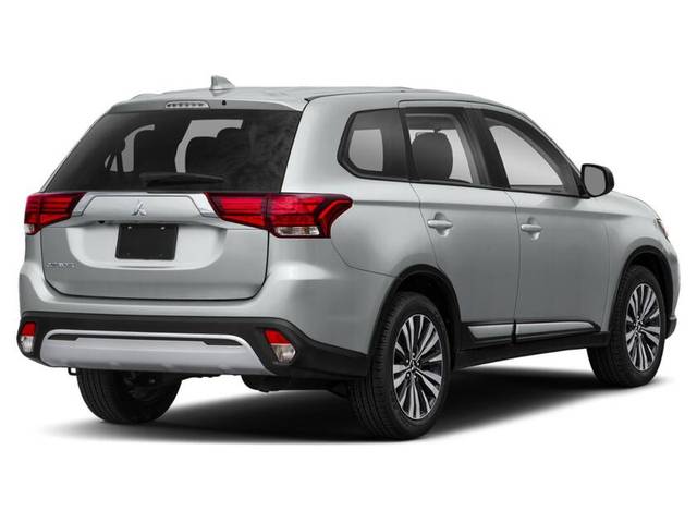 2020 Mitsubishi Outlander LE FWD photo