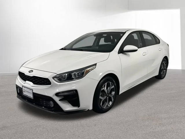 2021 Kia Forte LXS FWD photo