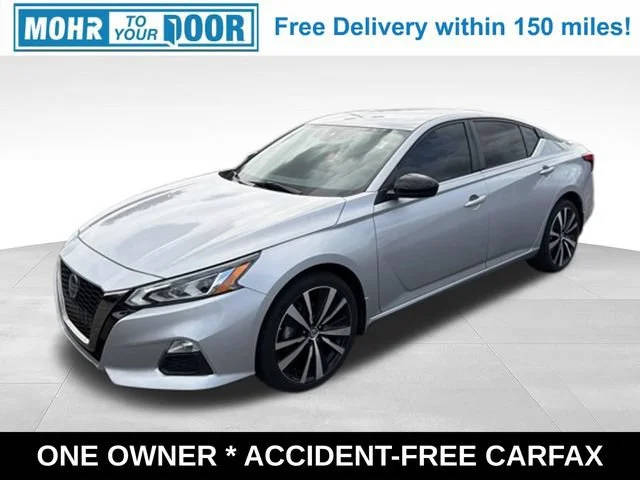 2022 Nissan Altima 2.5 SR AWD photo