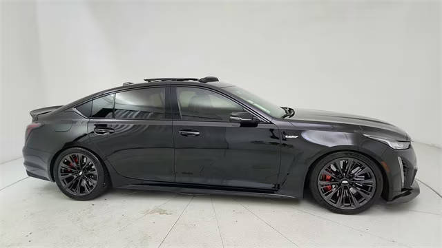 2023 Cadillac CT5 Blackwing RWD photo