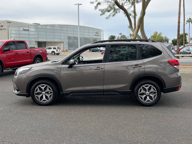 2022 Subaru Forester Premium AWD photo