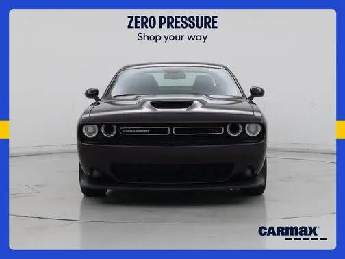 2022 Dodge Challenger R/T RWD photo