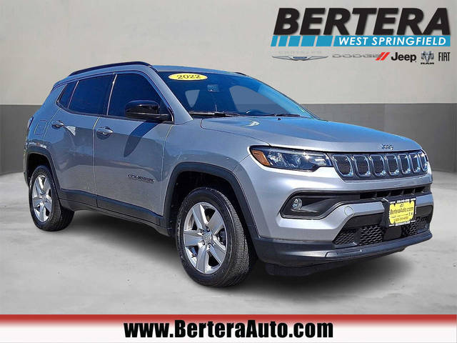 2022 Jeep Compass Latitude 4WD photo