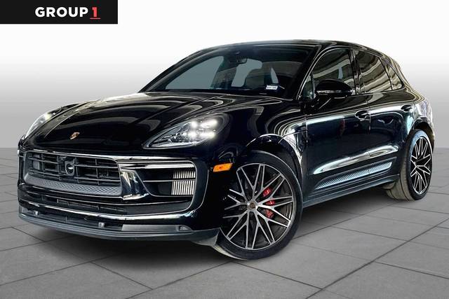 2023 Porsche Macan S AWD photo