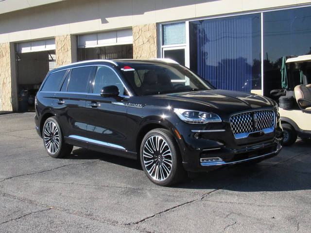 2023 Lincoln Aviator Black Label AWD photo