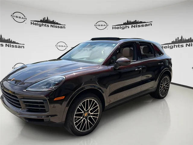 2022 Porsche Cayenne Platinum Edition AWD photo