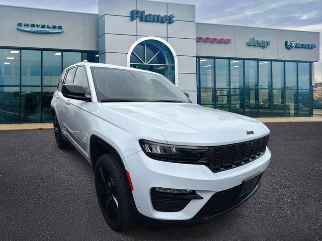 2023 Jeep Grand Cherokee Limited 4WD photo