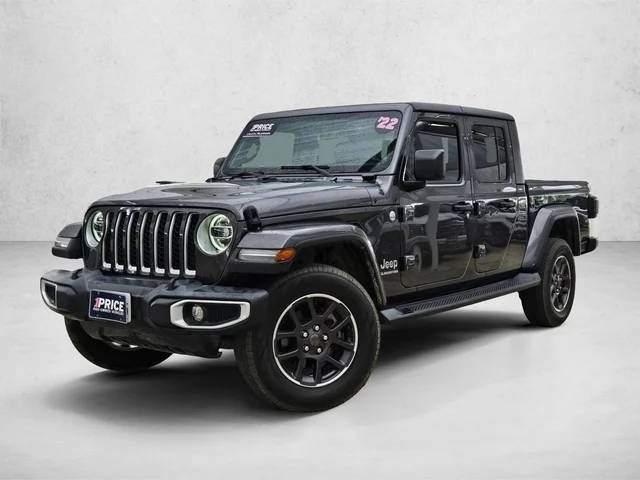 2022 Jeep Gladiator Overland 4WD photo