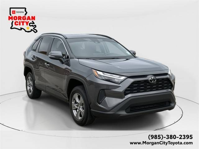 2022 Toyota RAV4 XLE FWD photo