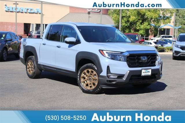 2022 Honda Ridgeline RTL-E AWD photo