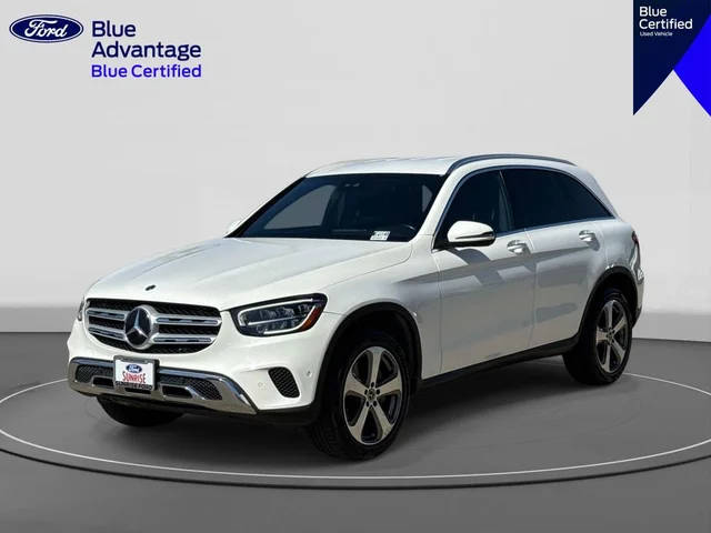 2022 Mercedes-Benz GLC-Class GLC 300 RWD photo