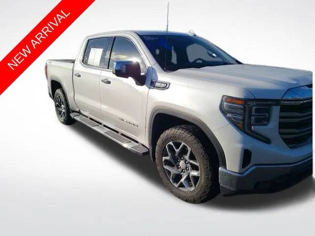 2022 GMC Sierra 1500 SLT 4WD photo