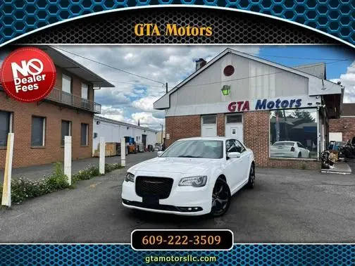 2021 Chrysler 300 300S RWD photo