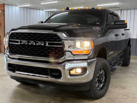 2022 Ram 2500 Big Horn 4WD photo