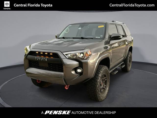 2023 Toyota 4Runner SR5 Premium RWD photo