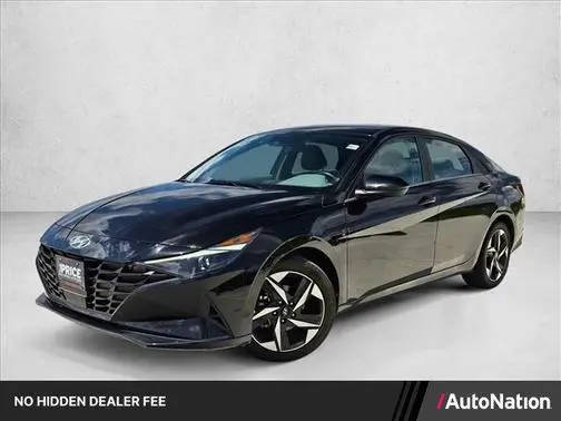 2023 Hyundai Elantra SEL FWD photo