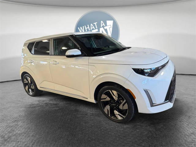 2023 Kia Soul GT-Line FWD photo