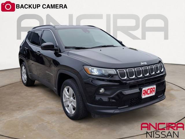 2022 Jeep Compass Latitude 4WD photo