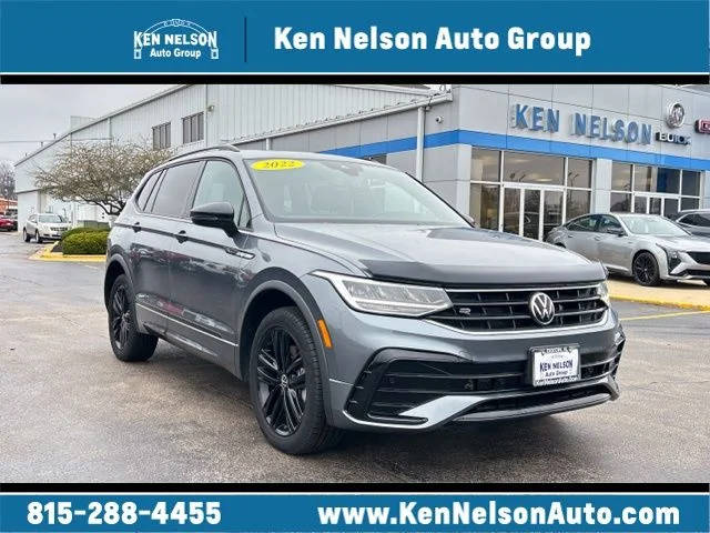 2022 Volkswagen Tiguan SE R-Line Black AWD photo