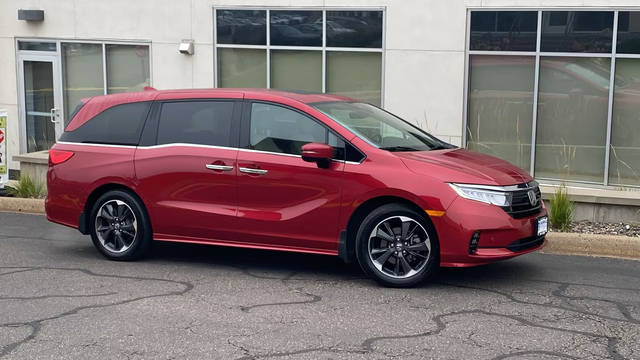 2023 Honda Odyssey Elite FWD photo