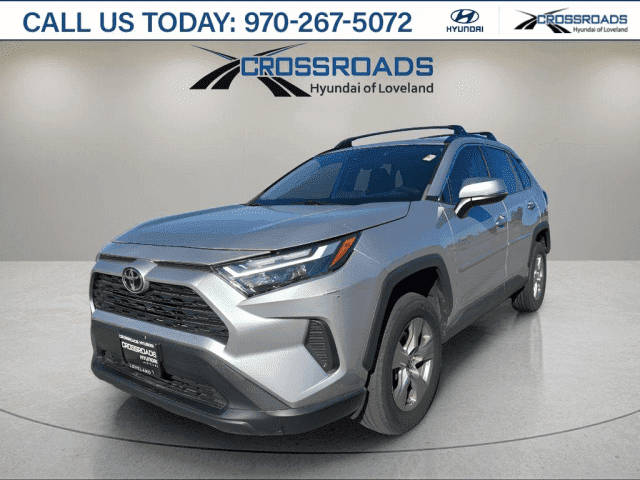 2022 Toyota RAV4 XLE AWD photo
