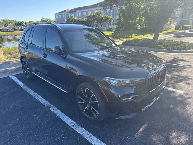 2022 BMW X7 xDrive40i AWD photo