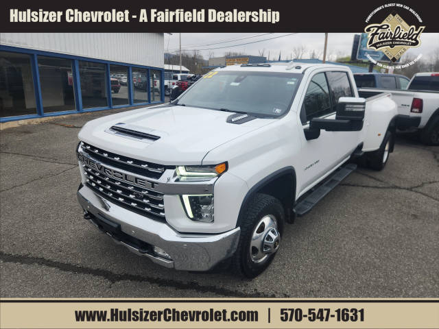 2022 Chevrolet Silverado 3500HD LTZ 4WD photo