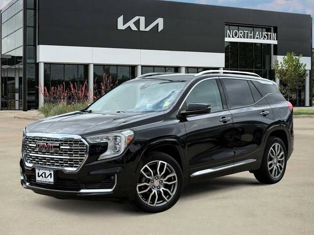2022 GMC Terrain Denali AWD photo