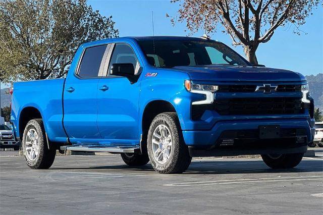 2022 Chevrolet Silverado 1500 RST 4WD photo