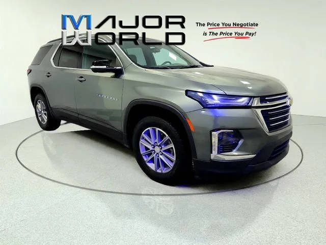 2023 Chevrolet Traverse LT Cloth FWD photo