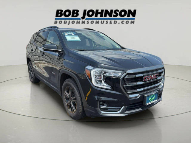 2022 GMC Terrain AT4 AWD photo