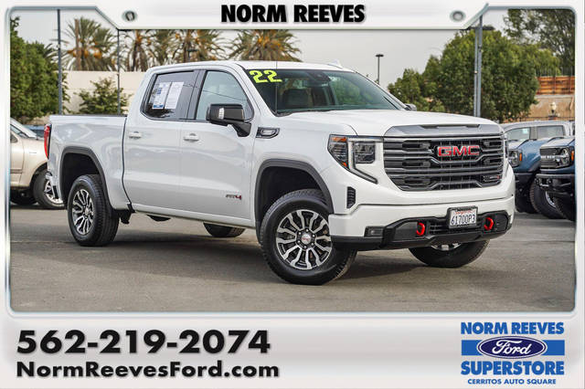 2022 GMC Sierra 1500 AT4 4WD photo